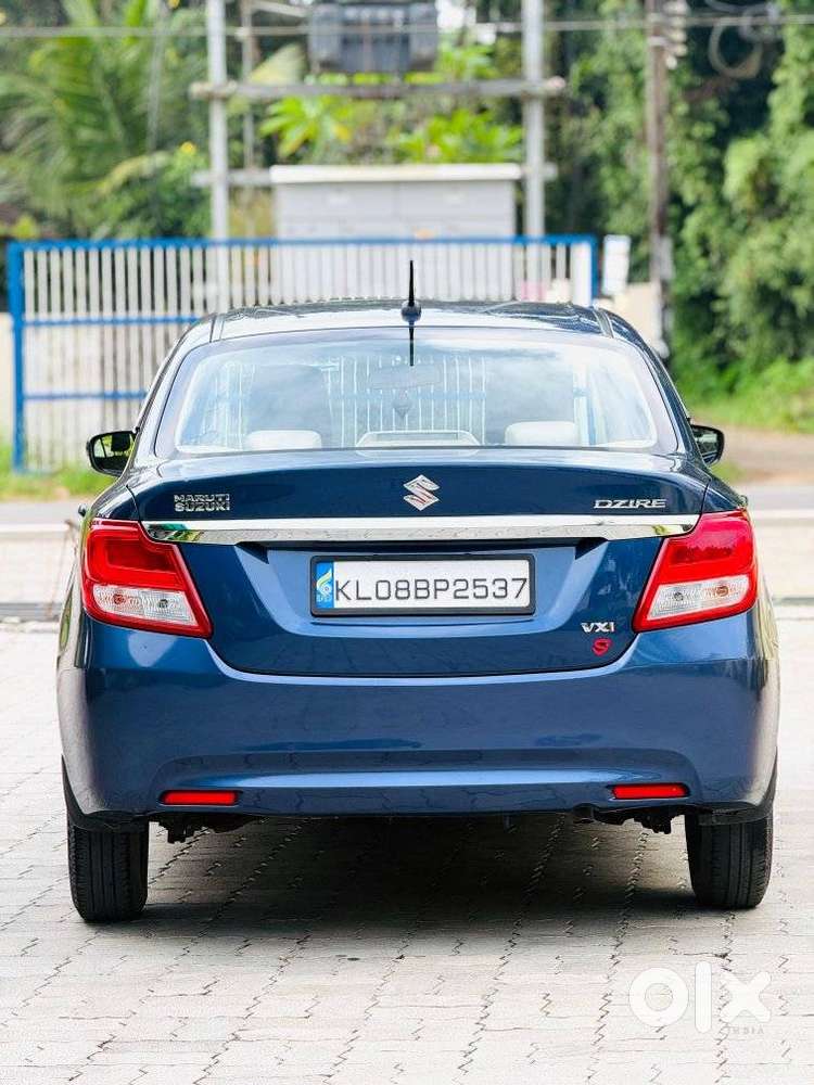 Maruti Suzuki Swift Dzire Vxi Optional, 2017, Petrol