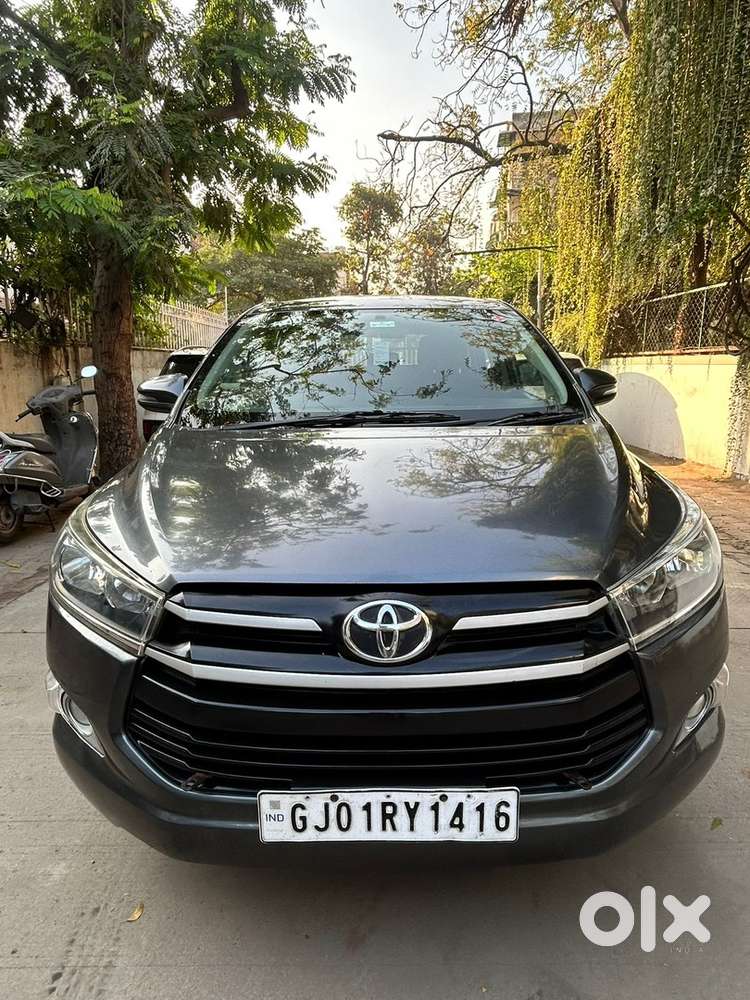 Toyota Innova Crysta 2017