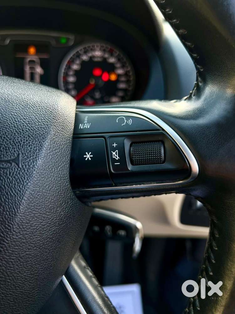 Audi Q3 35 Tdi Premium Plus + Sunroof, 2019, Diesel