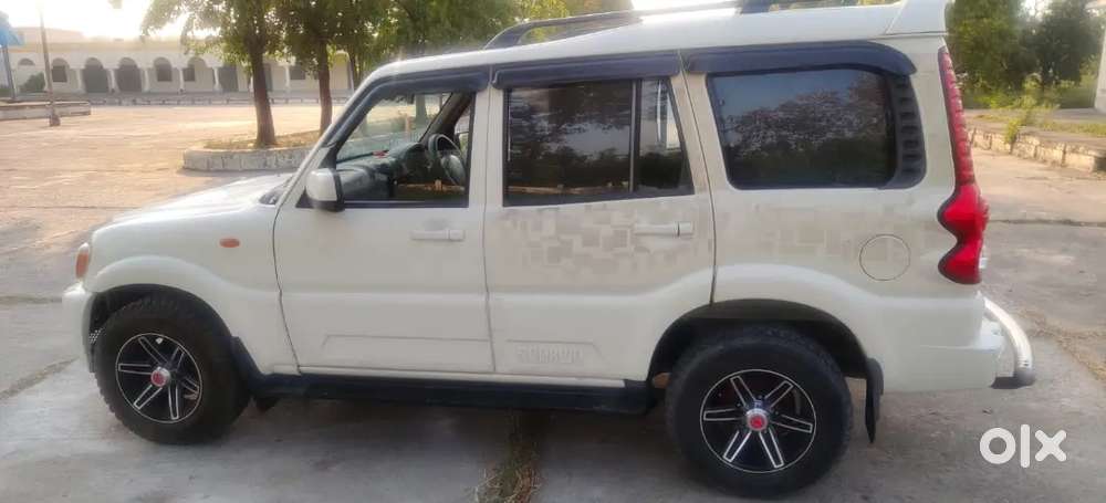 Mahindra Scorpio 2014 Vlx