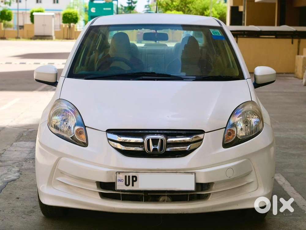 Automatic Gear Honda Amaze Well Maintained