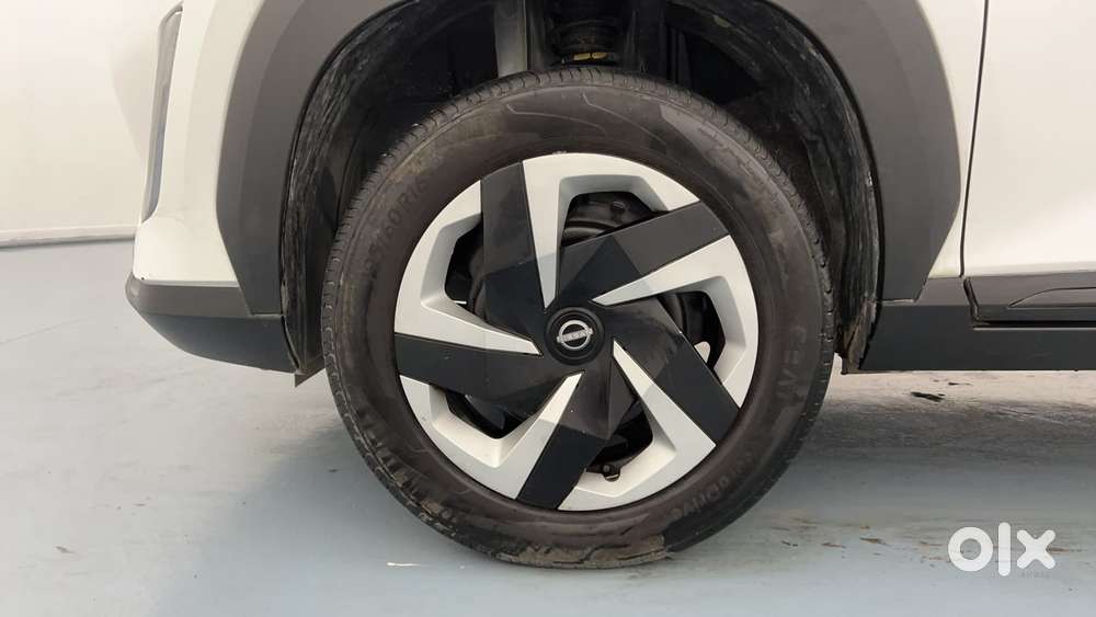 Nissan Magnite 1.0 Xl, 2023, Petrol