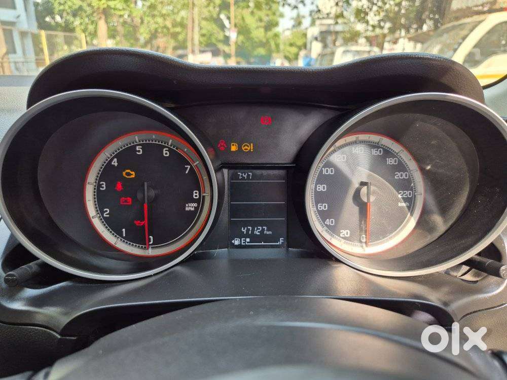 Maruti Suzuki Swift Vxi Abs Bsiv, 2021, Petrol