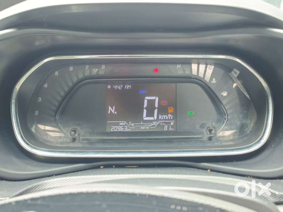 Tata Nexon 1.2 Revotron Xma Amt (s), 2020, Petrol