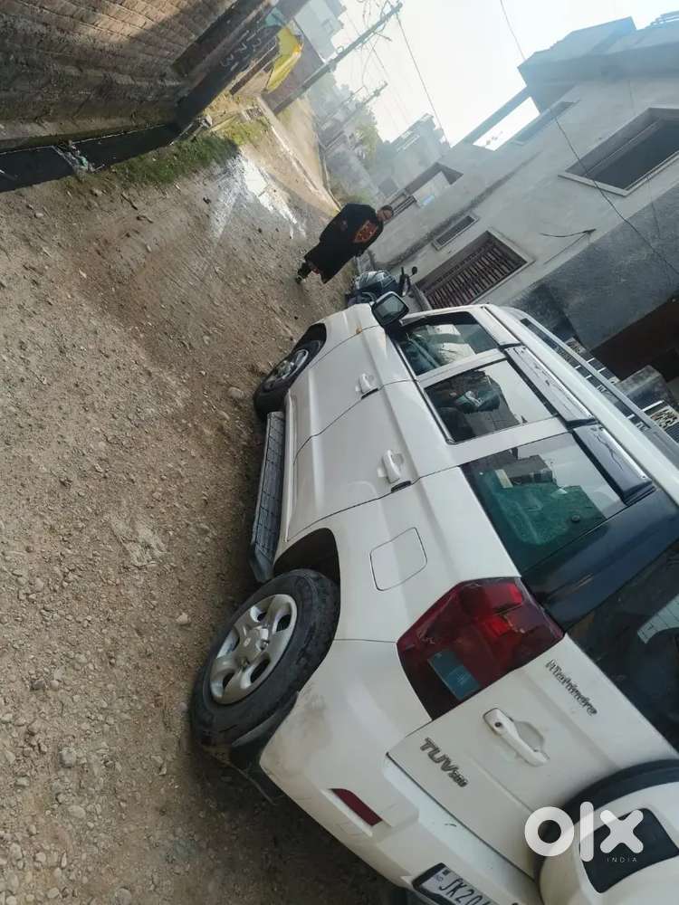 Mahindra Tuv 300 Plus 2019 Diesel Well Maintained