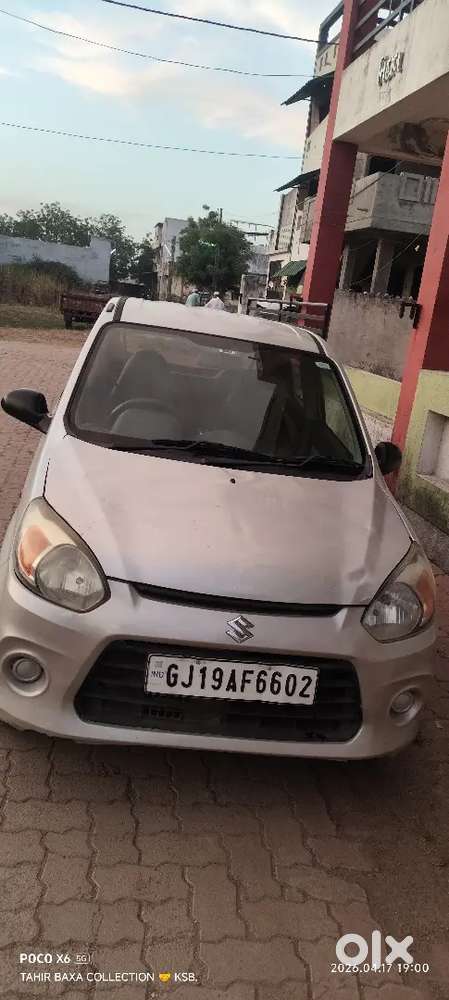 _maruti Suzuki_
*alto 800 Lxi*
 Fuel Petrol
Model 2017
Owner 2
Silver