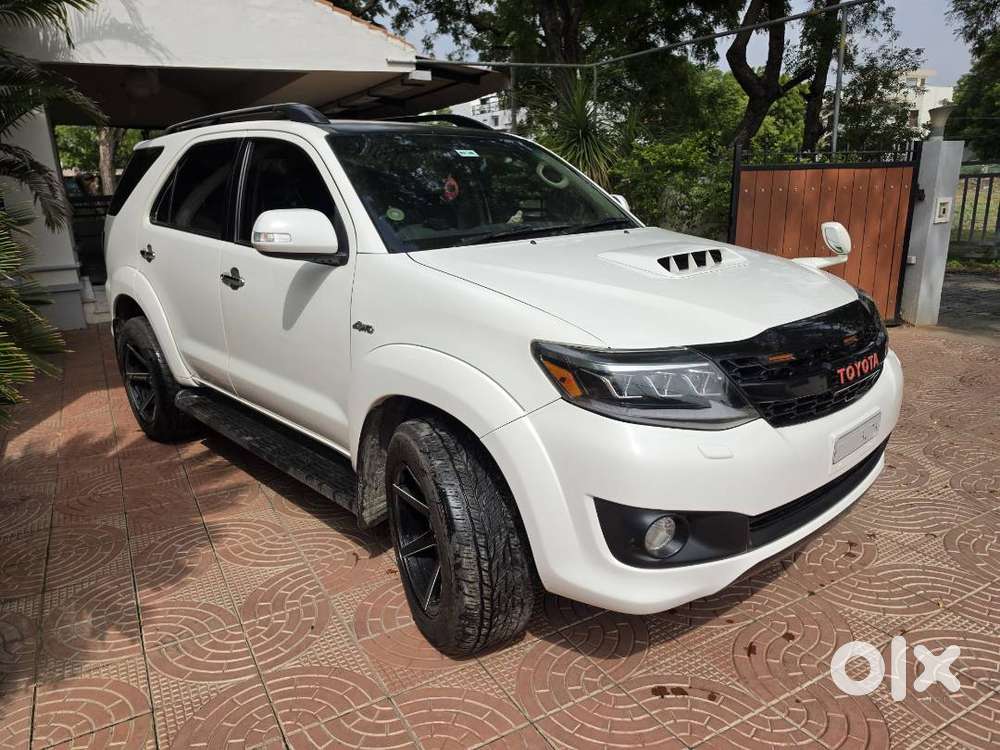 Toyota Fortuner (type 2)