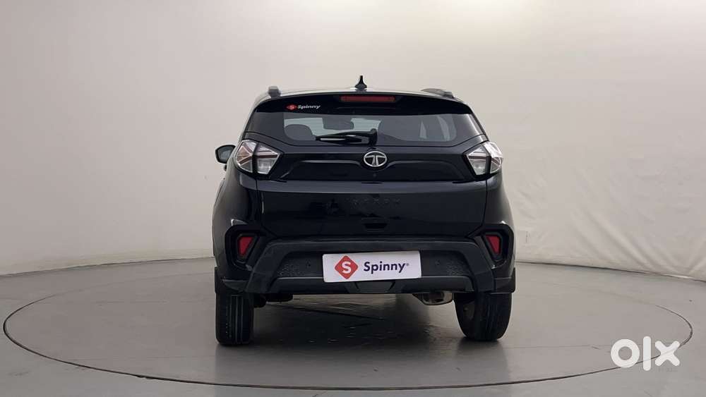 Tata Nexon 1.2 Revotron Xza Plus Luxs Red Dark Edition Amt, 2023, Pe..