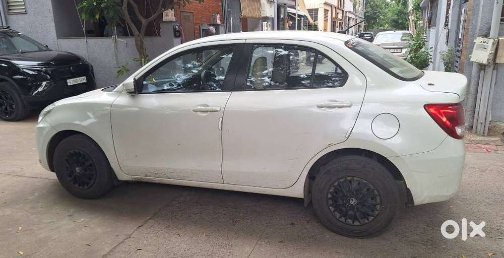 Maruti Suzuki Swift Dzire 1.2 Vxi Bsiv, 2020, Petrol