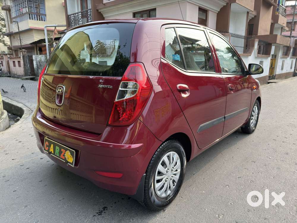 Hyundai I10 Sportz, 2013, Petrol