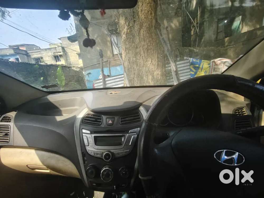 Hyundai Eon Magna 2011