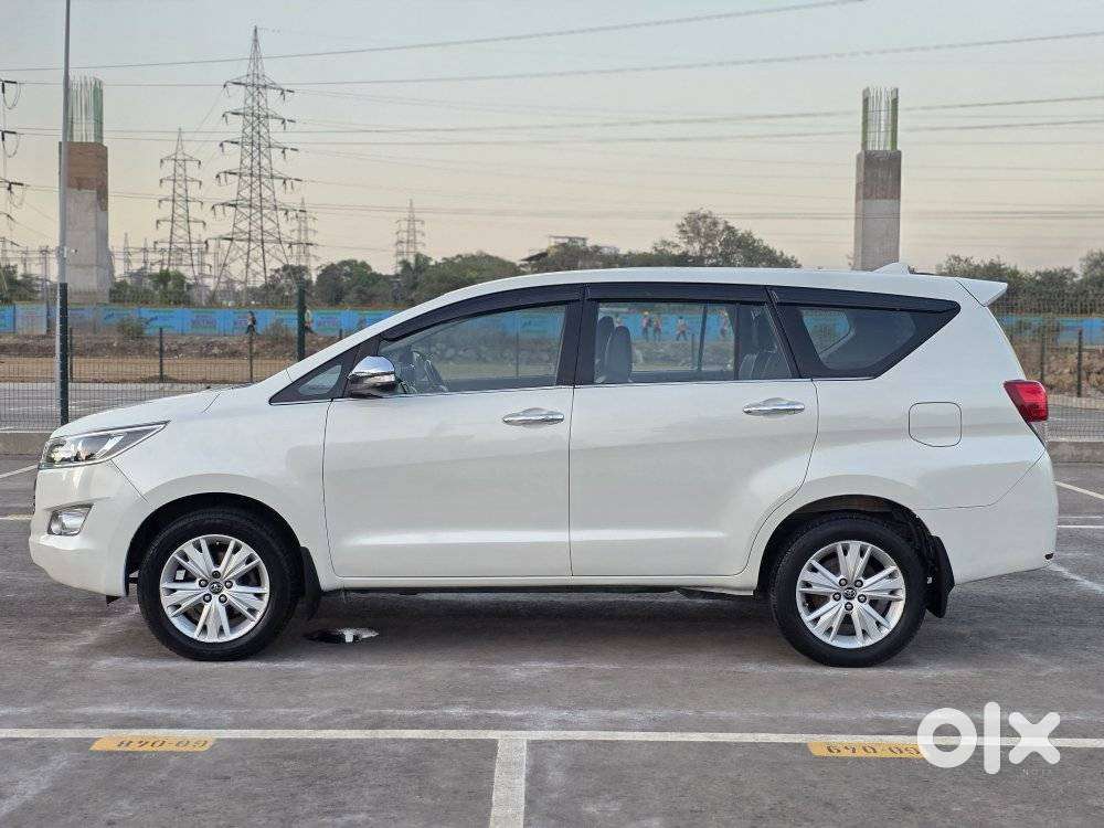 Toyota Innova Crysta 2.4 Z 7 Str, 2017, Diesel