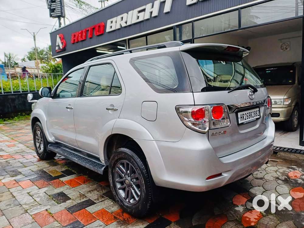 Toyota Fortuner 3.0 4x2 Mt, 2012, Diesel