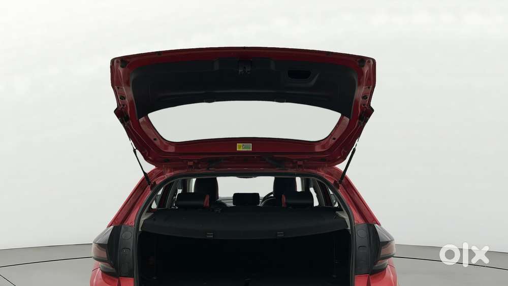 Tata Altroz Xz Plus (s) Icng, 2024, Cng & Hybrids