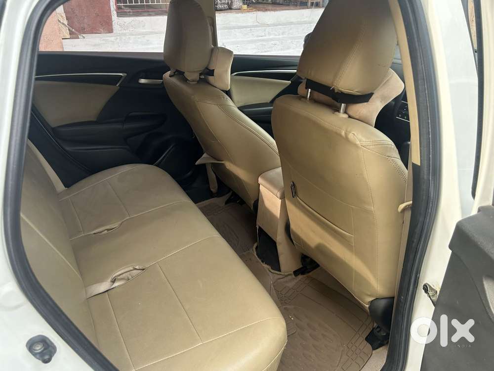 Honda Jazz V Automatic, 2017, Petrol