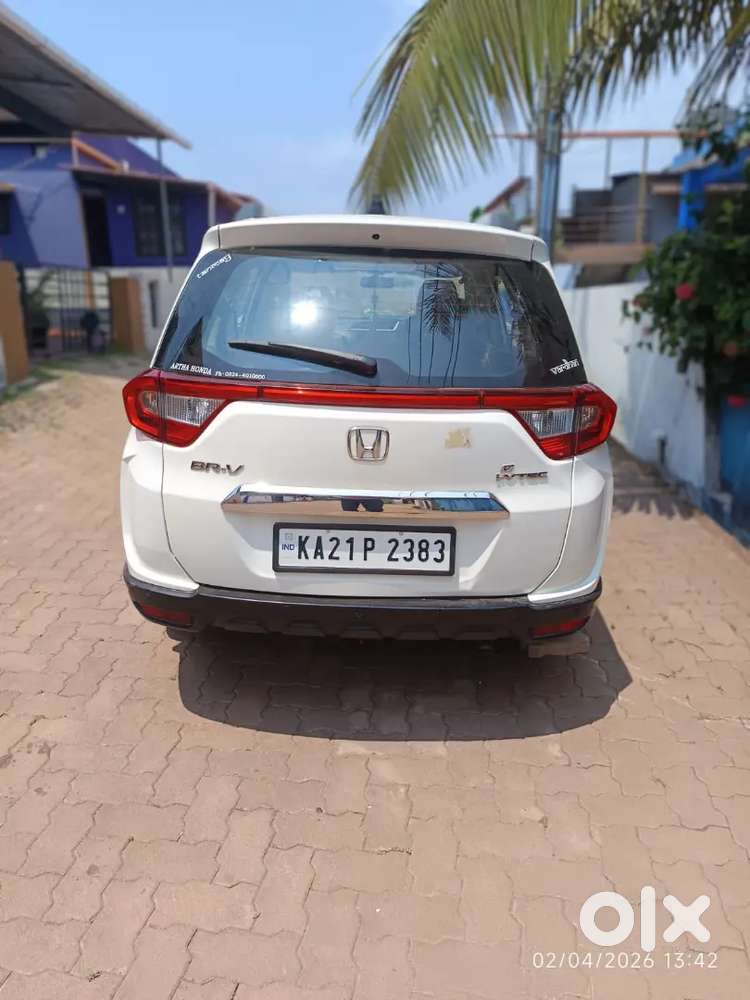 Honda Br-v 2016 Petrol Well Maintained