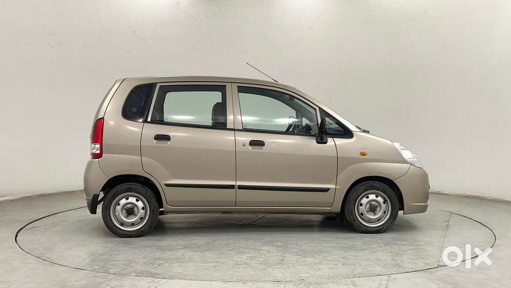 Maruti Suzuki Estilo Lxi Bs-iv, 2012, Petrol