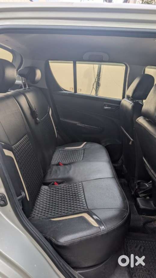 Maruti Suzuki Swift Vxi + Manual, 2015, Petrol