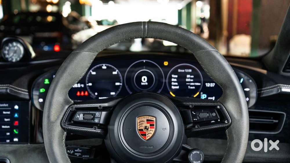 Porsche Taycan Gts, 2023, Electric