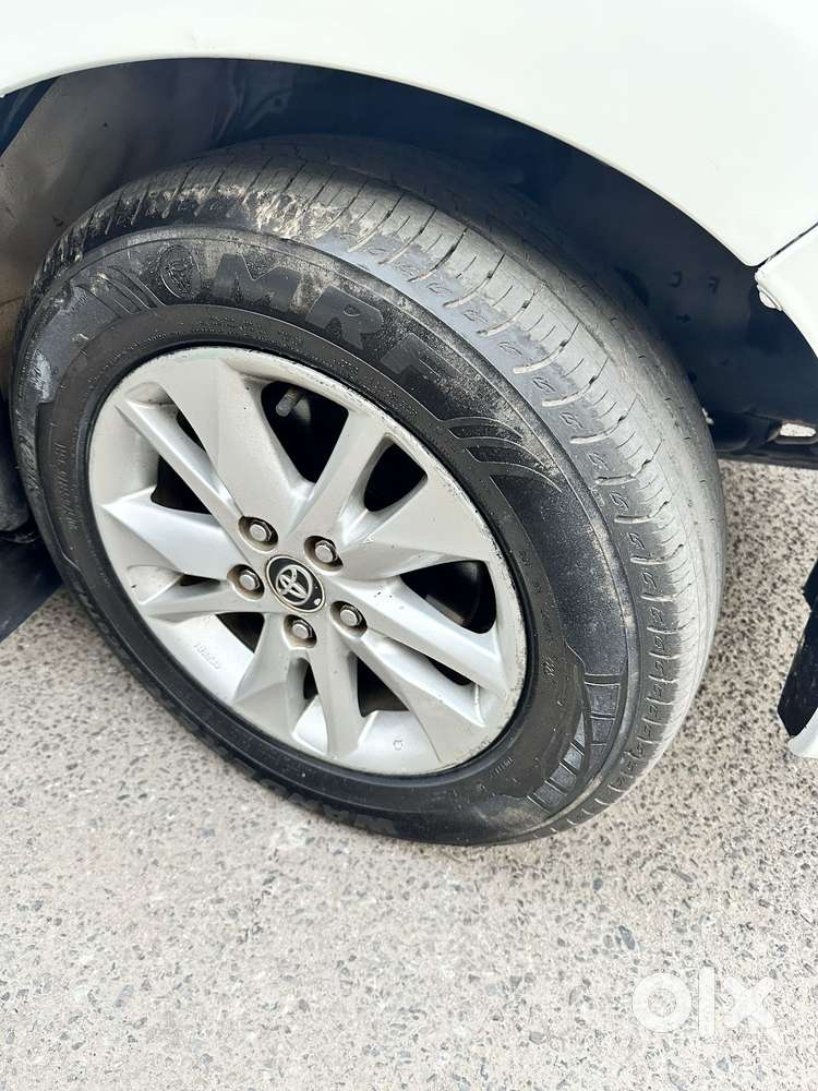 Toyota Innova Crysta 2.4 V 8 Str, 2018, Diesel