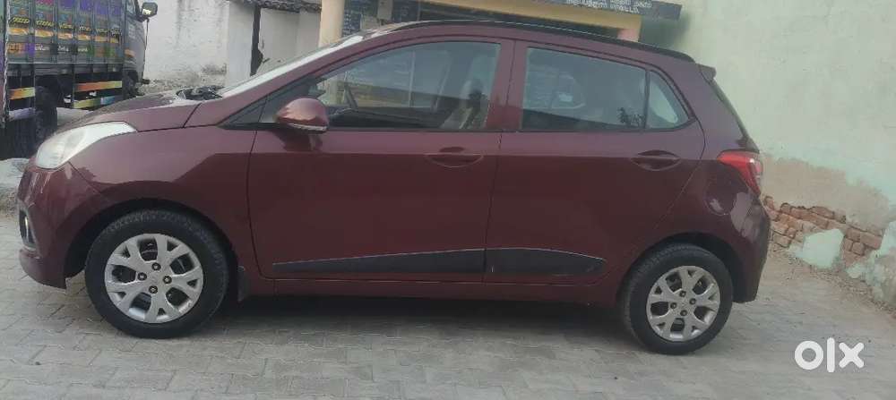 Hyundai Grand I10 2016 Petrol 110000 Km Driven