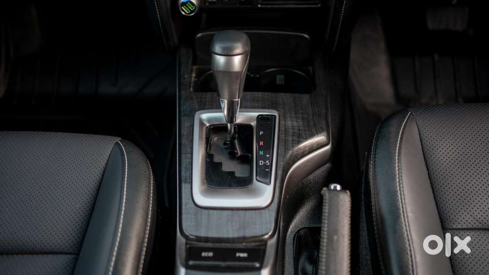 Toyota Fortuner 4x2 At 2.7 Petrol, 2022, Petrol