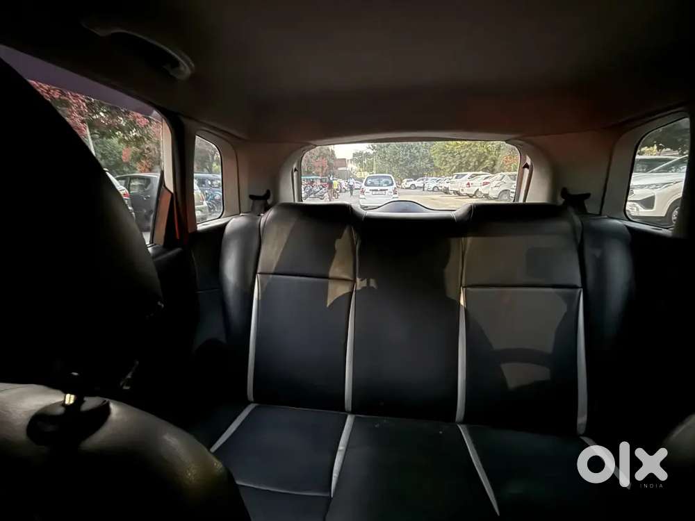 Ford Figo 1.2 Petrol 2012