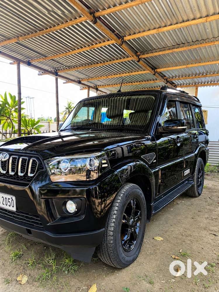 Mahindra Scorpio Classic 2021