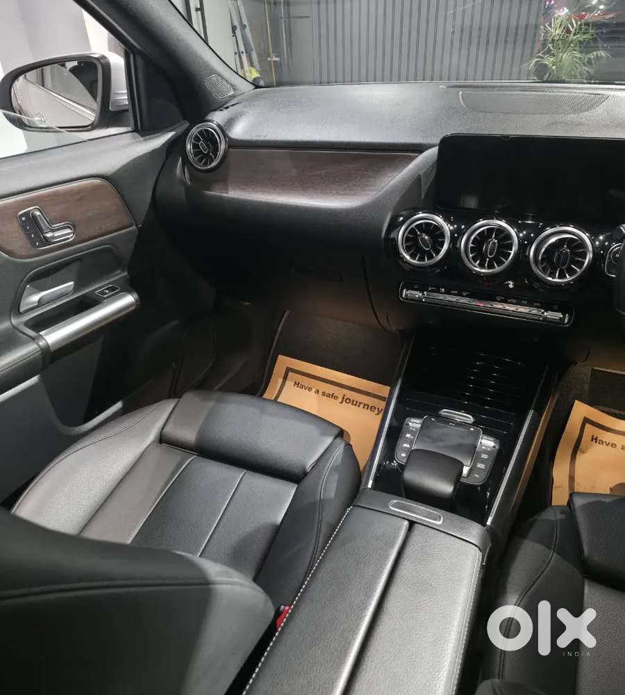 Mercedes-benz Gla 2023 Petrol 25000 Km Driven