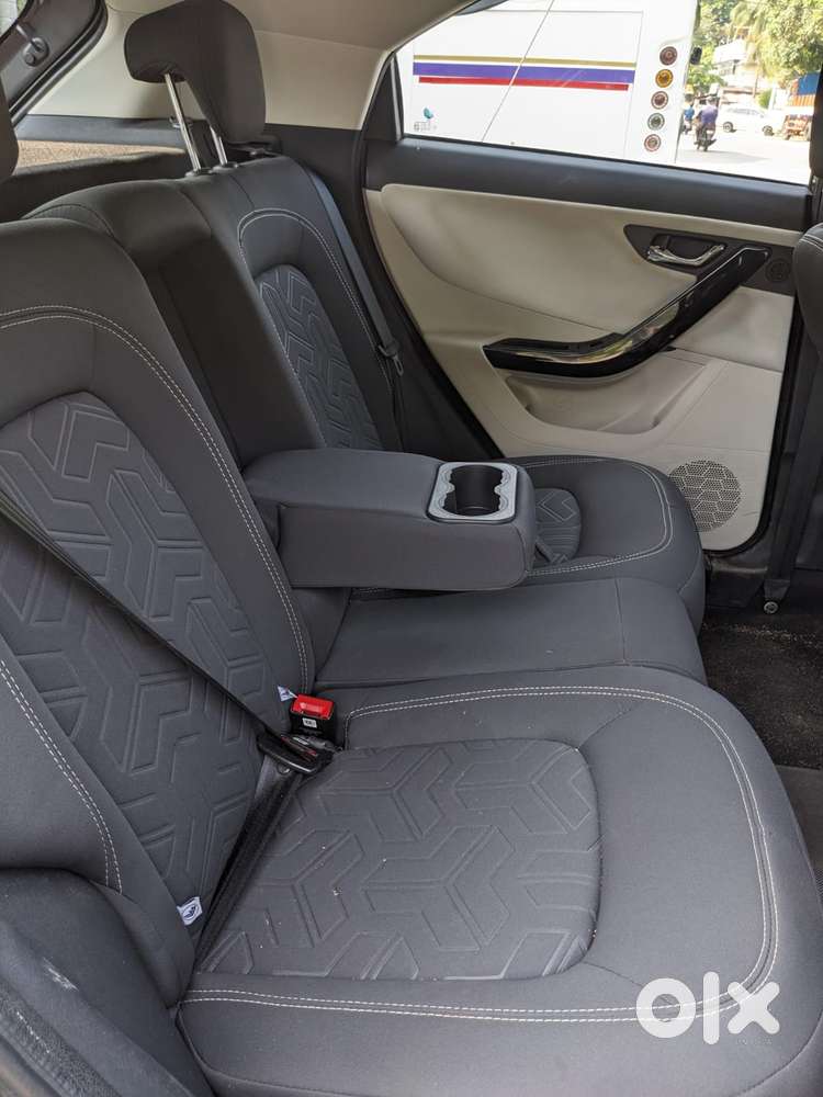 Tata Nexon 1.2 Revotron Xza Plus (o) Amt, 2022, Petrol