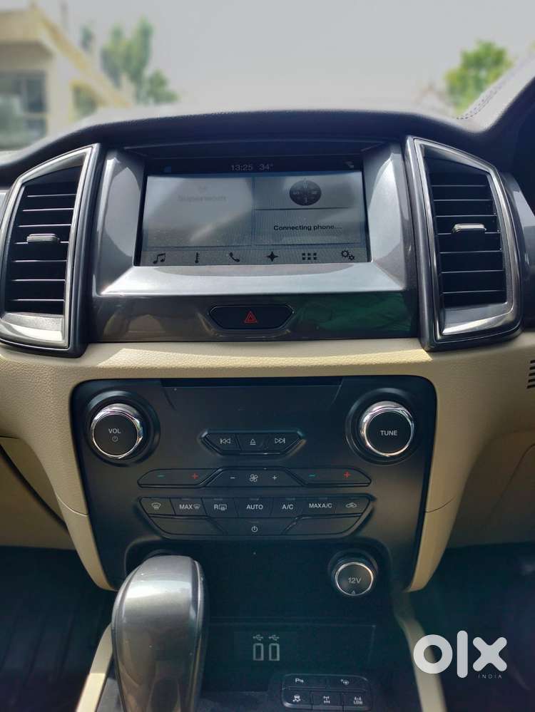 Ford Endeavour 3.2 Titanium 4x4 At, 2017, Diesel