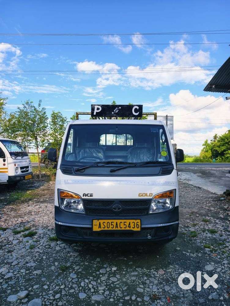 Tata Bolt Quadrajet Xt, 2024, Petrol