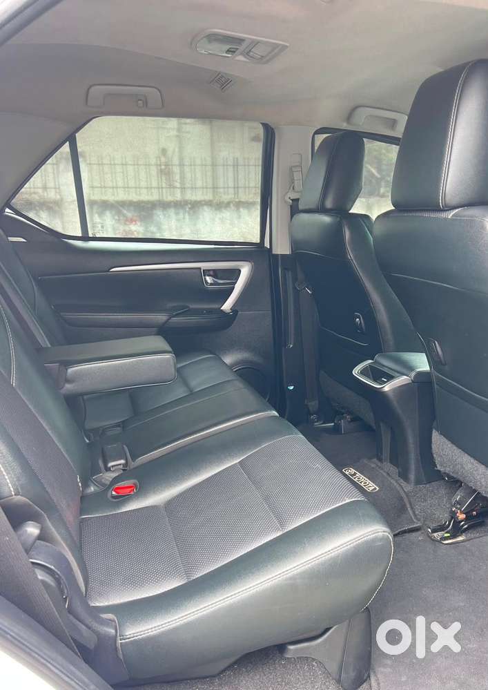 Toyota Fortuner 4x2 At 2.8 Diesel, 2022, Diesel