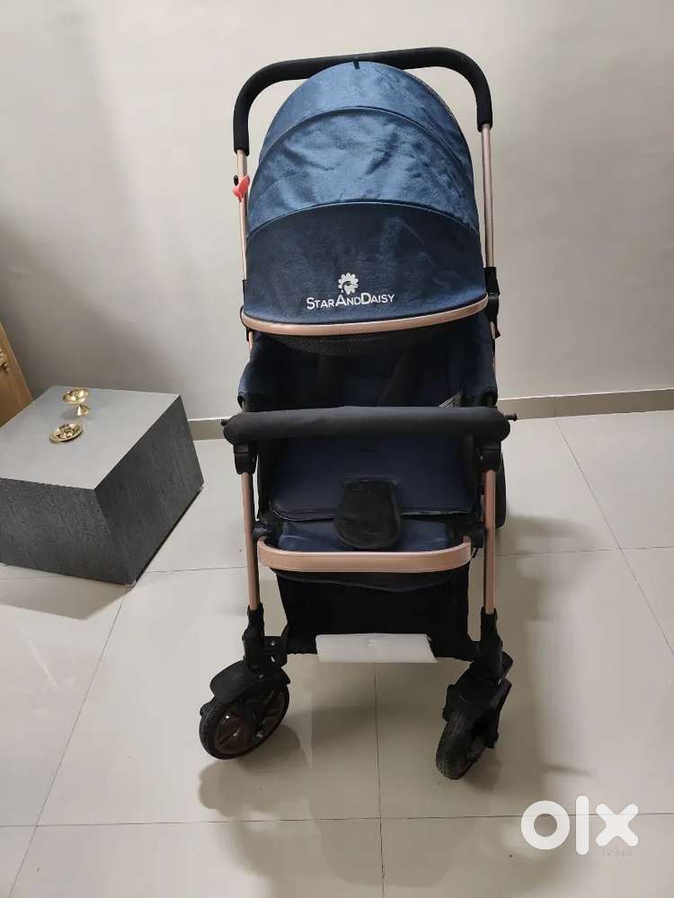 Kids stroller with walker