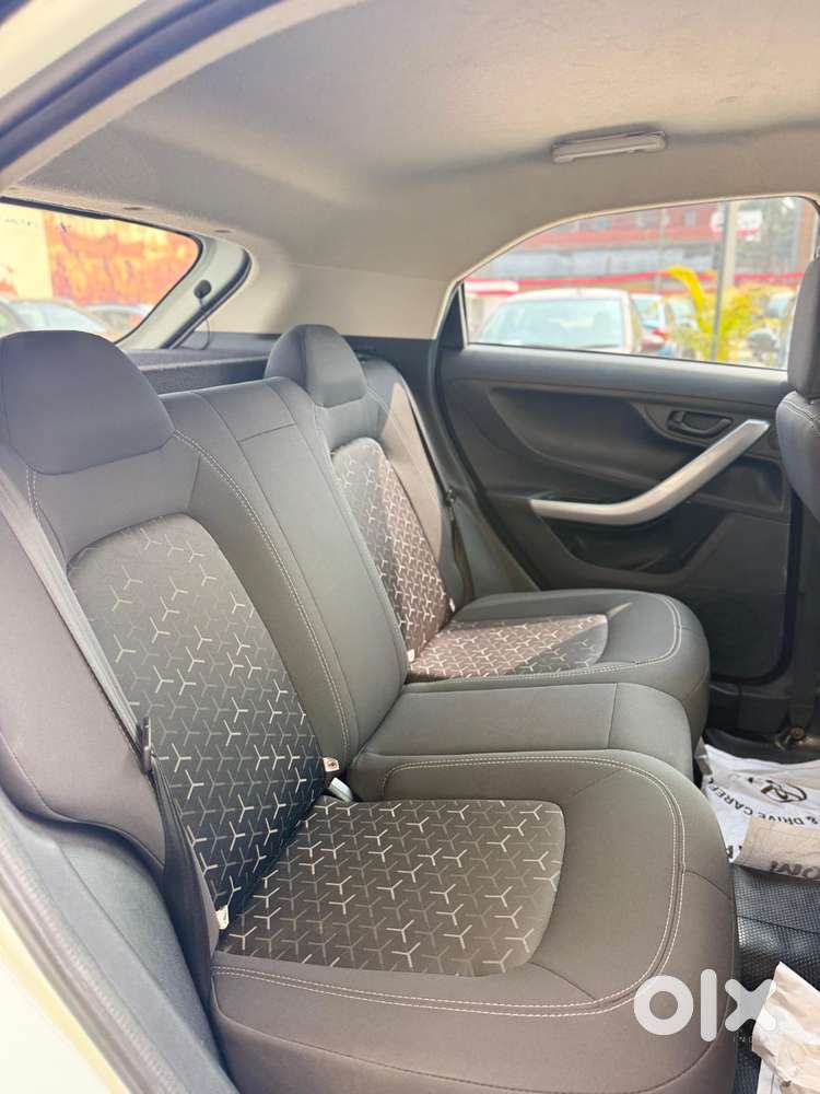 Tata Nexon 1.5 Revotorq Xm (s), 2022, Diesel