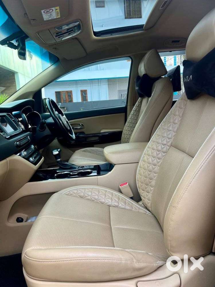 Kia Carnival Limousine Plus 7 Str, 2022, Diesel
