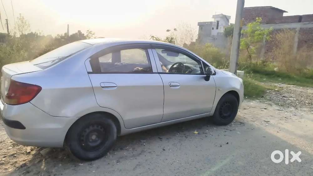 Chevrolet Sail Hatchback 2015 Year