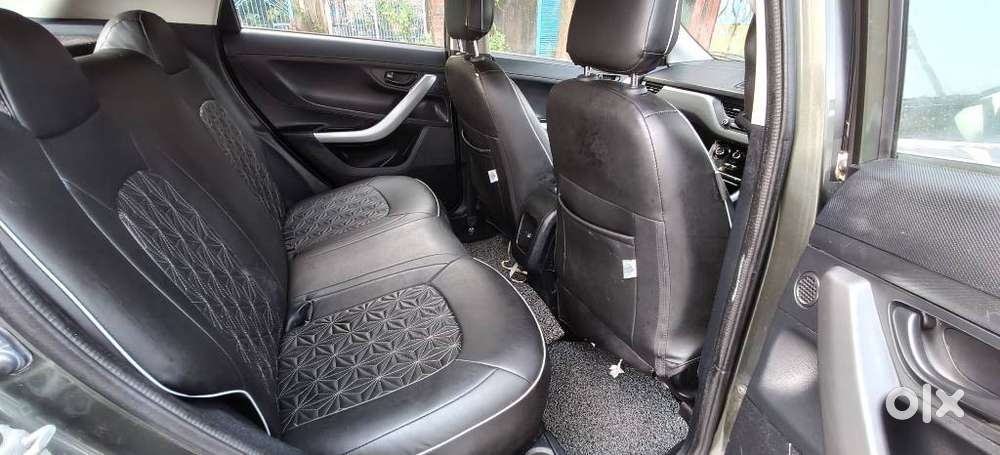 Tata Nexon 1.5 Revotorq Xm (s), 2021, Diesel