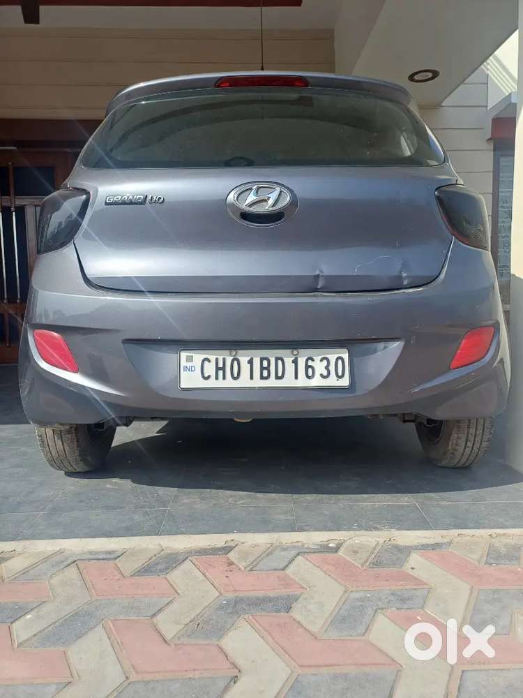 Hyundai Grand I10 2015 Petrol 140000 Km Driven