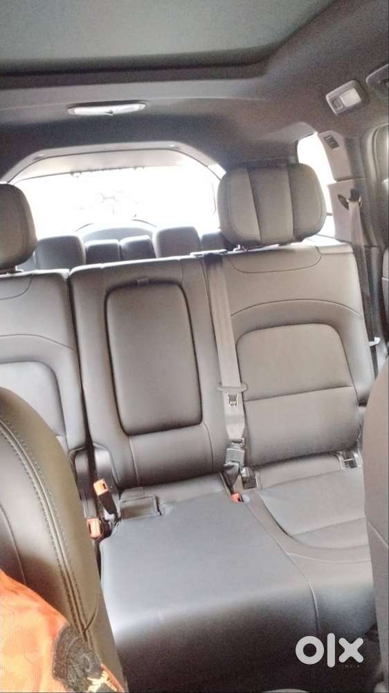 Tata Safari Stealth Edition
