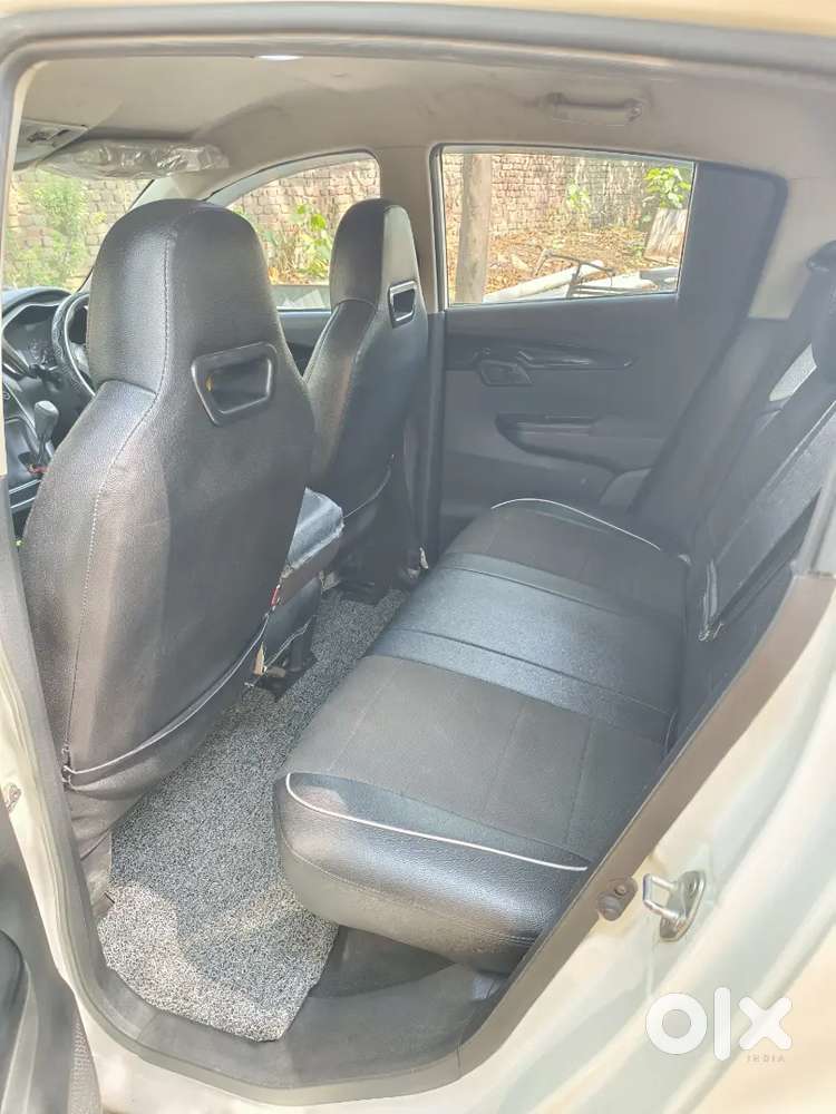 Mahindra Kuv100 Nxt 2018