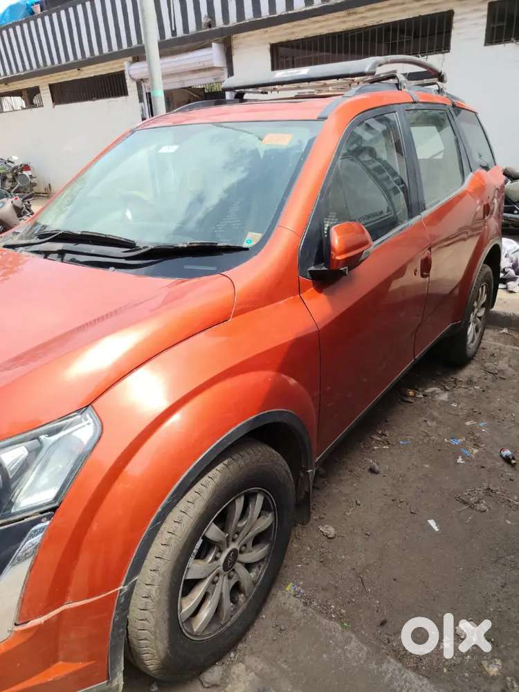 Mahindra Xuv500 2016 Diesel 102000 Km Driven