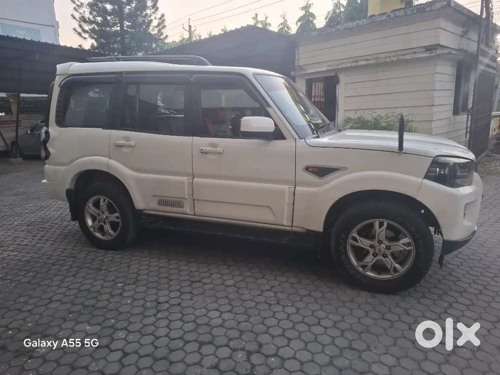 Scorpio Sell At Rs.700000
