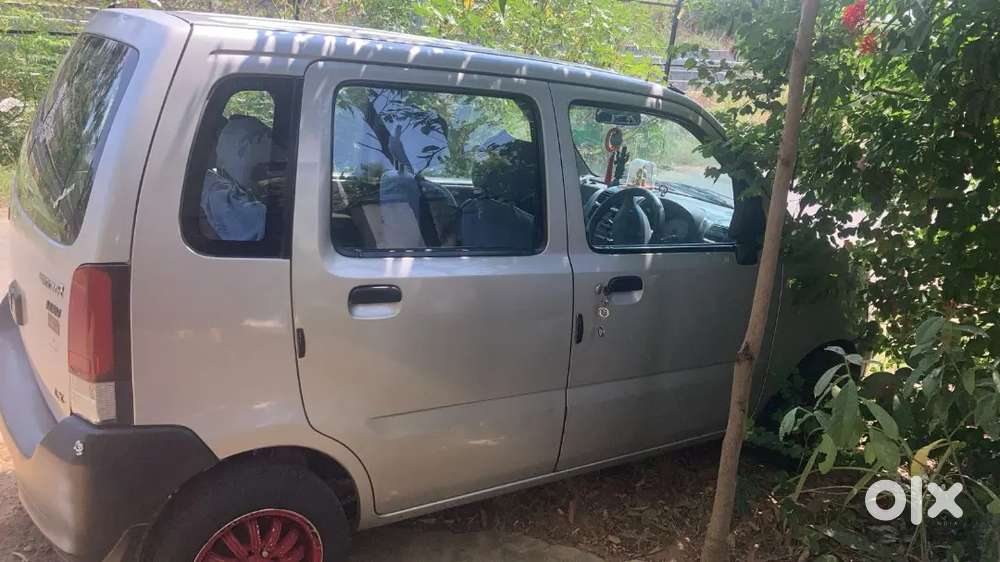 Alloy Wheels. New Tyre Latest Android System