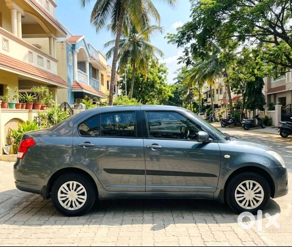 Maruti Suzuki Swift Dzire 1.2 Vxi Bsiv, 2009, Petrol