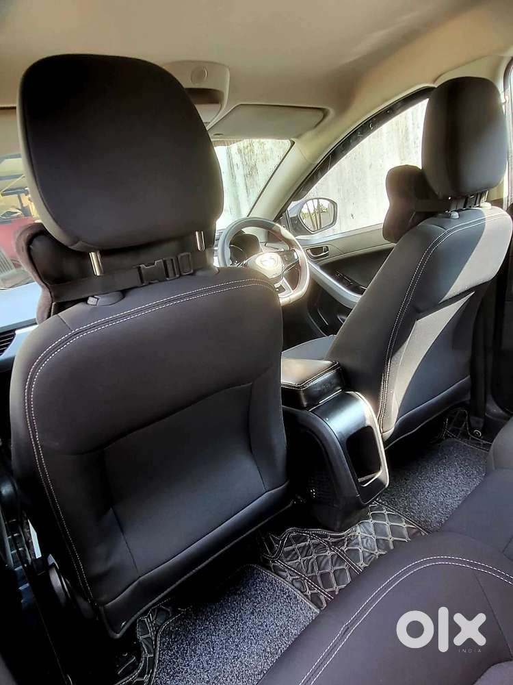 Tata Nexon 1.2 Revotron Xma Amt, 2023, Petrol