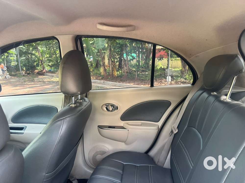 Nissan Micra Hybrid 2013