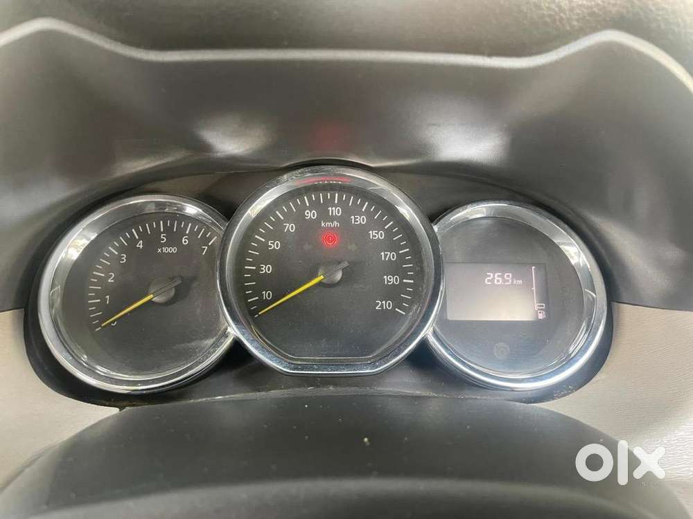 Renault Duster 2015 108000 Km Driven