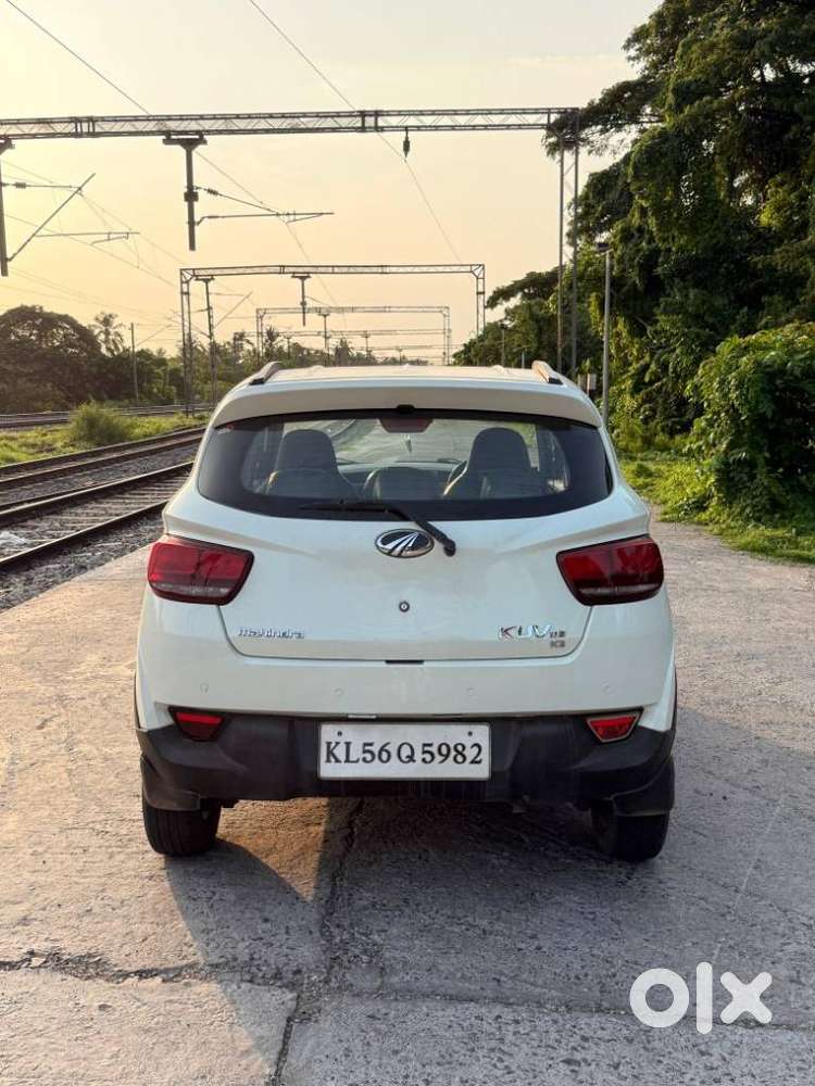 Mahindra Kuv 100 K8 5str, 2017, Petrol