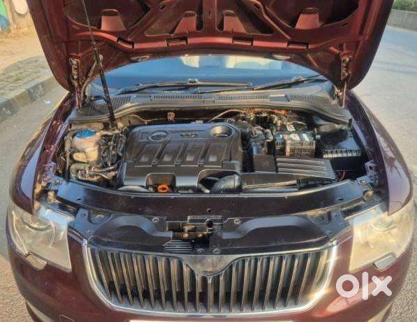 Skoda Superb 2.5 Elegance Tdi At, 2011, Electric